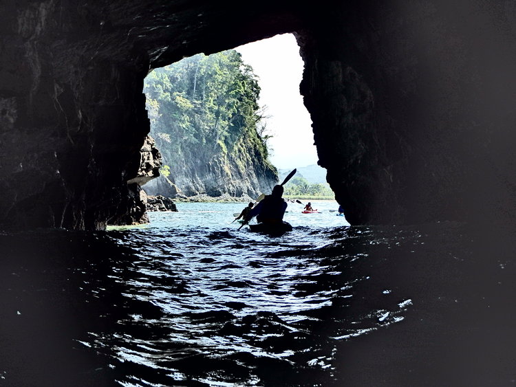 Ventanas Kayaking Cave